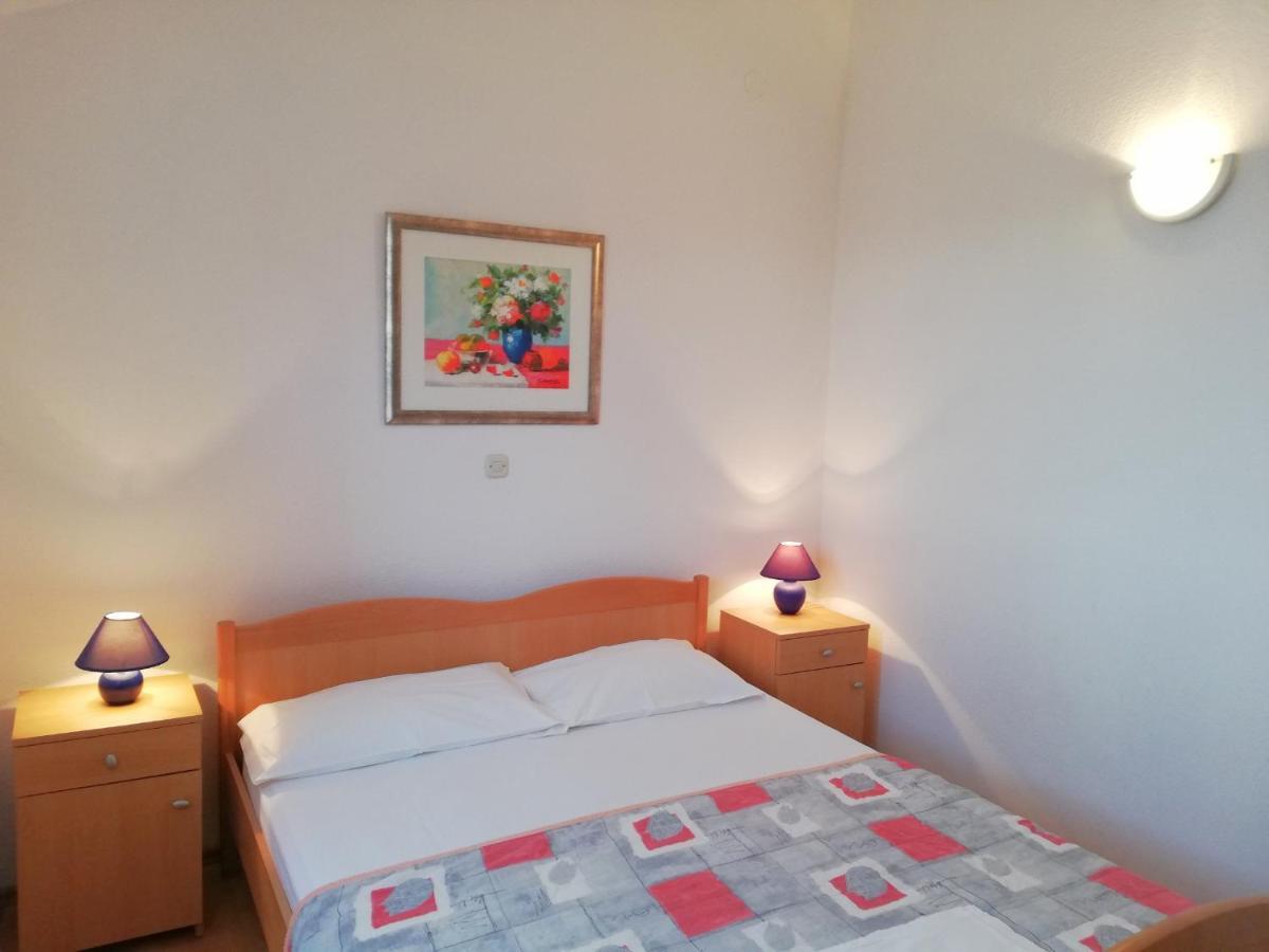 Apartments Roko Lalin 파코스탄 외부 사진